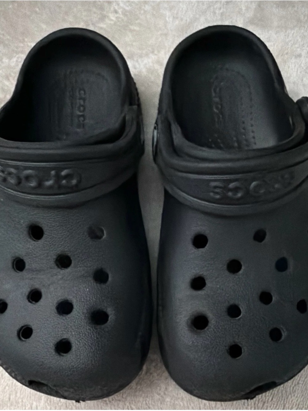 CROCS Kids Classic Clogs in Black